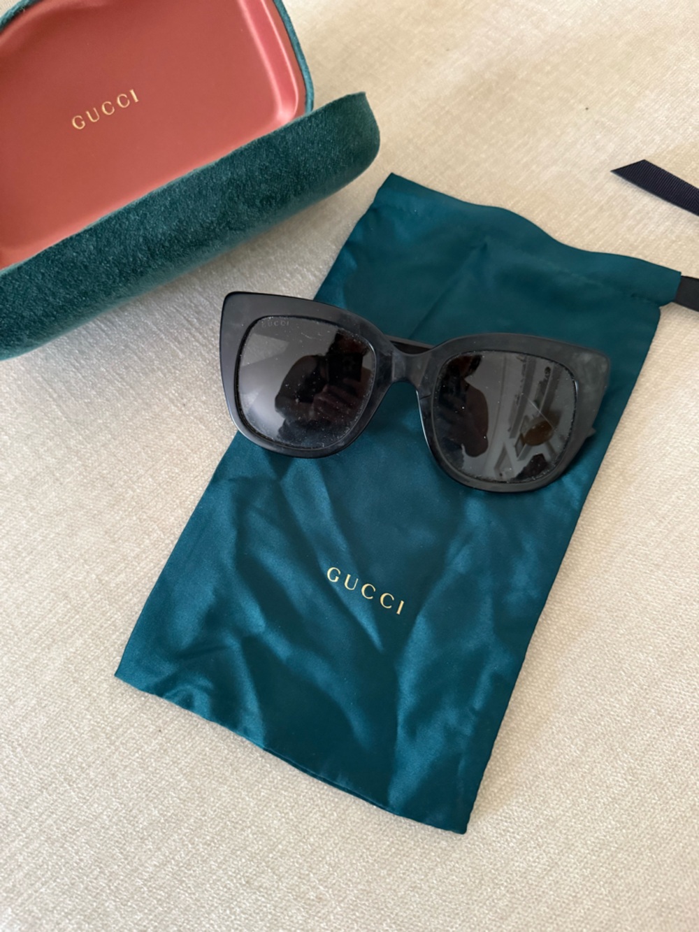 Gucci Black Cat-Eye Sunglasses with Gold Accents - Picture 6 of 11